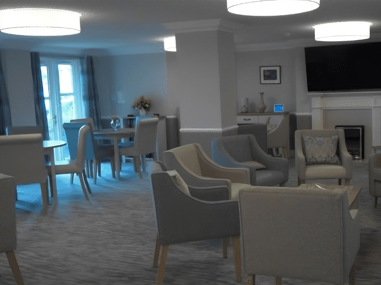 Upscalemedia Transformed (1)